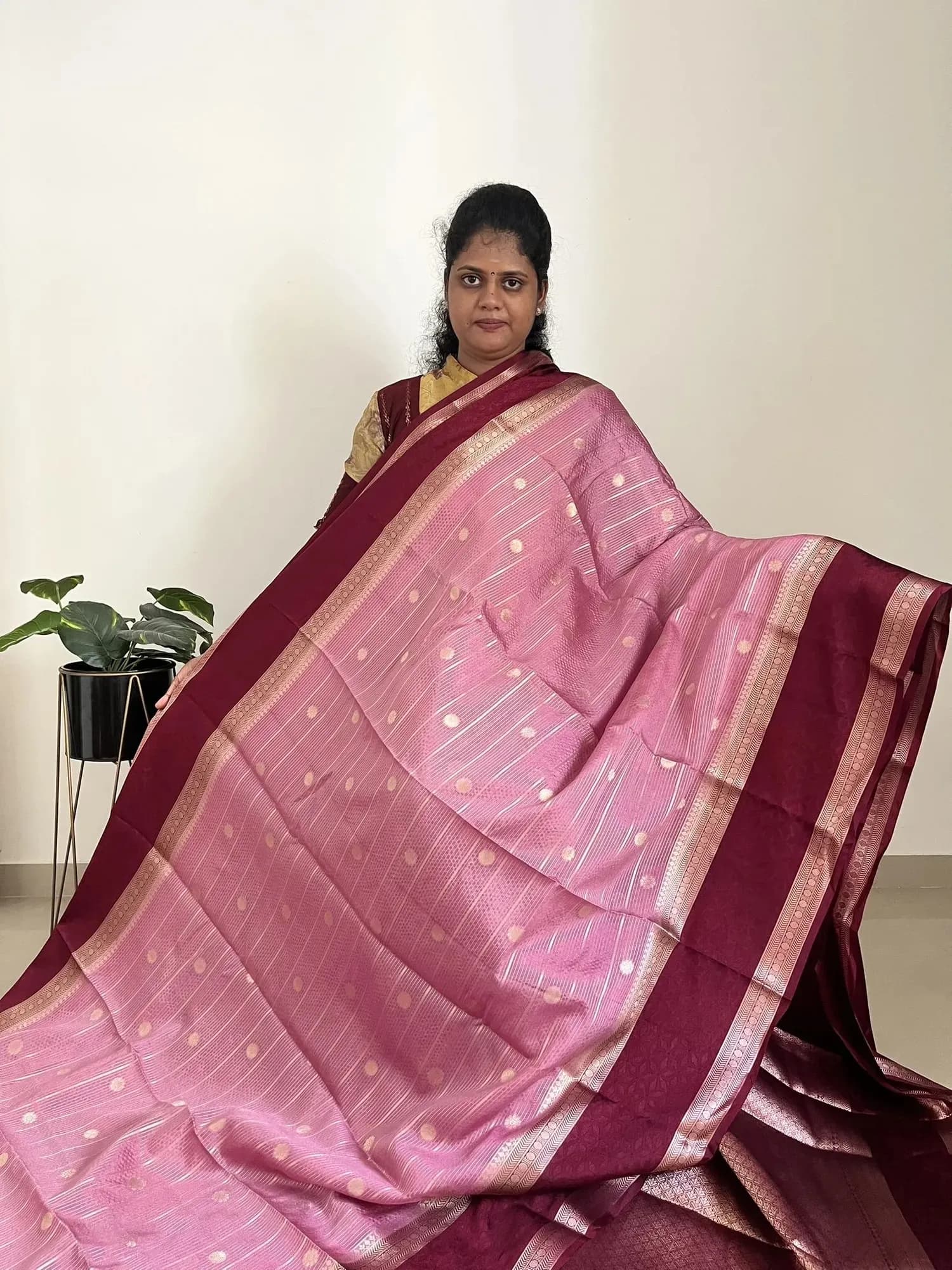 ONION PINK WITH BROWN