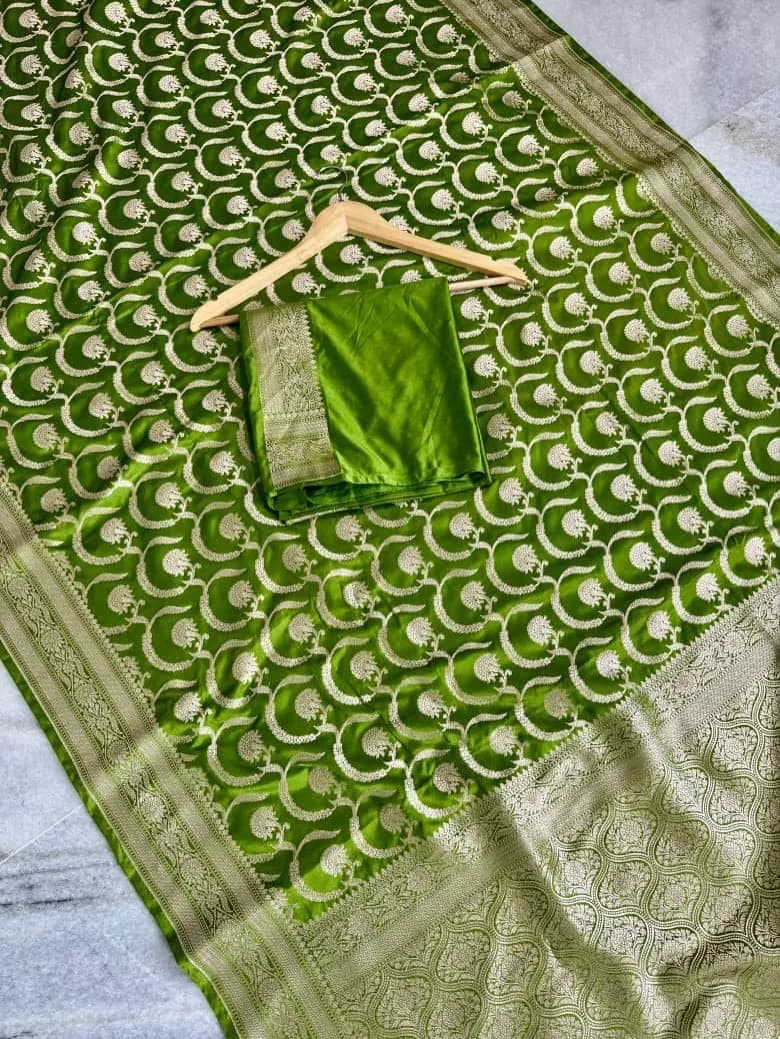 banarasisilk(MEHANDHI GREEN)